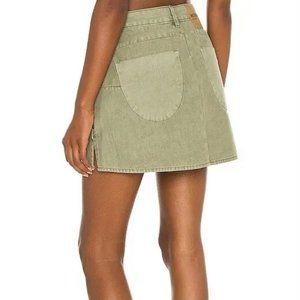 ONETEASPOON Vanguard Mid Rise Relaxed Denim Mini Skirt In Olive
